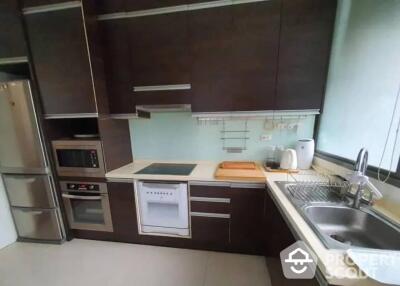 3-BR Condo at Domus Condominium near BTS Asok