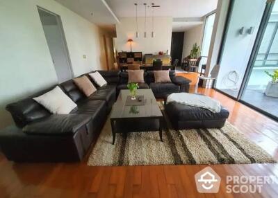 3-BR Condo at Domus Condominium near BTS Asok