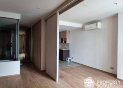 1-BR Condo at Q Chid Lom - Phetchaburi near BTS Chit Lom