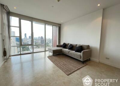 2-BR Condo at Fullerton Sukhumvit near BTS Ekkamai