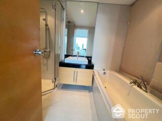 2-BR Condo at Fullerton Sukhumvit near BTS Ekkamai