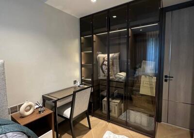 1-BR Condo at The Reserve Sukhumvit 61 near BTS Thong Lor