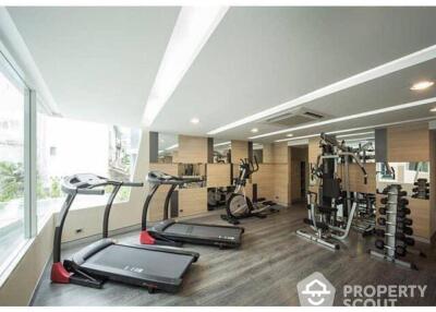 1-BR Condo at The Crest Sukhumvit 49 near BTS Thong Lor