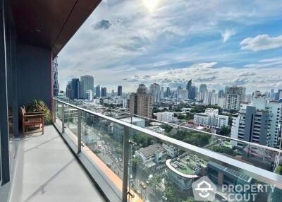 1-BR Condo at Khun By Yoo near BTS Thong Lor