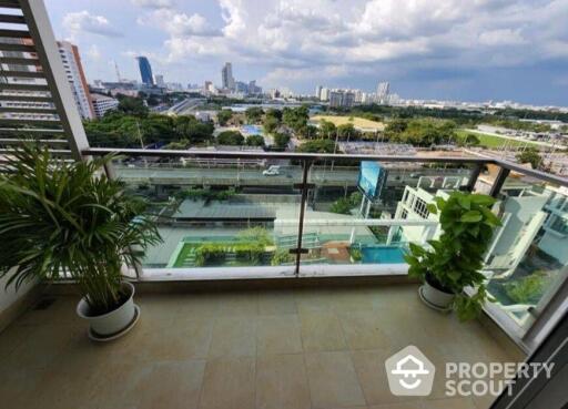 2-BR Condo at T.C. Green Rama 9 near MRT Phra Ram 9