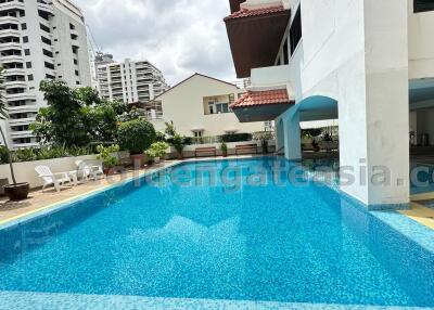 3 Bedrooms Condo plus Study Room - Sukhumvit 23