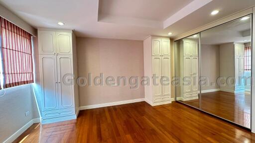 3 Bedrooms Condo plus Study Room - Sukhumvit 23