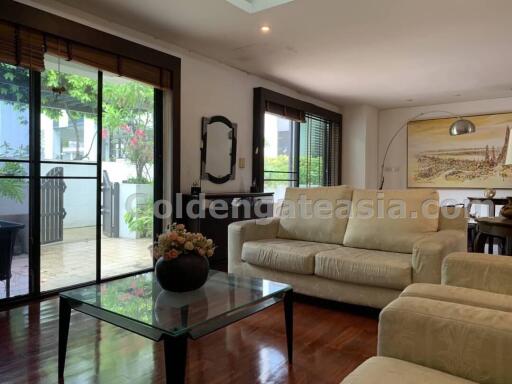 3 Bedrooms Townhouse in Family Compound - Sukhumvit 31