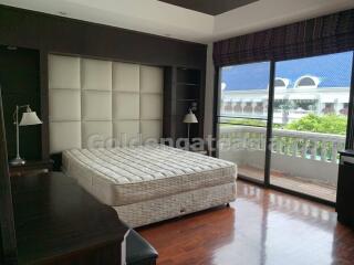 3 Bedrooms Townhouse in Family Compound - Sukhumvit 31