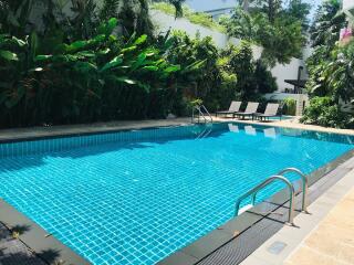 3 bedroom apartment for rent at Baan Sailom