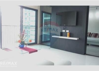 Noble Remix Condo For Rent - High Floor 2 Bedroom, Negotiable Price, 3 Mins Walk to BTS Thong Lo