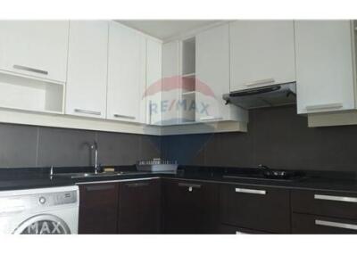 Noble Remix Condo For Rent - High Floor 2 Bedroom, Negotiable Price, 3 Mins Walk to BTS Thong Lo