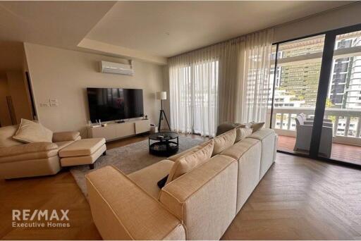 Renovated 3-Bedroom Condo with Spacious Balcony in Phromphong Area