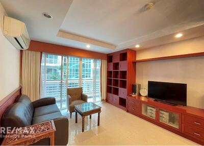 Luxurious 2BR Condo with BTS Ekkamai 11 Mins Walk - Avenue 61