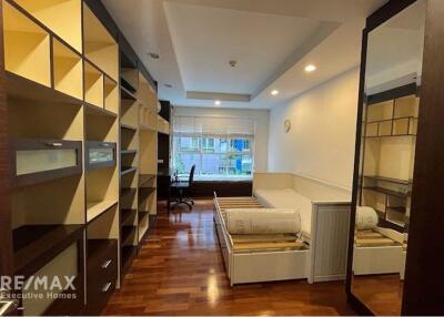 Luxurious 2BR Condo with BTS Ekkamai 11 Mins Walk - Avenue 61