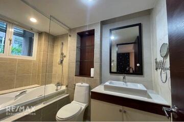 Luxurious 2BR Condo with BTS Ekkamai 11 Mins Walk - Avenue 61