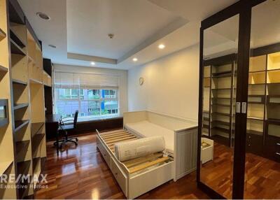 Luxurious 2BR Condo with BTS Ekkamai 11 Mins Walk - Avenue 61