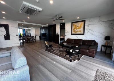 Luxurious 4BR Condo with 3BA Near BTS Silom in Prime Bangkok Location