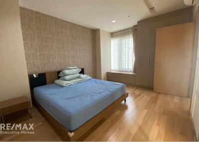 Modern 2 Bedroom Condo, Only 3 Mins Walk to BTS Thong Lo