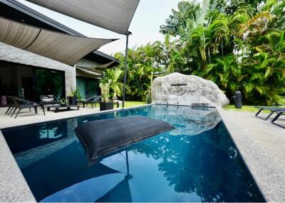 3 Bedroom Jungle pool Villa in Maenam, Koh Samui, Thailand