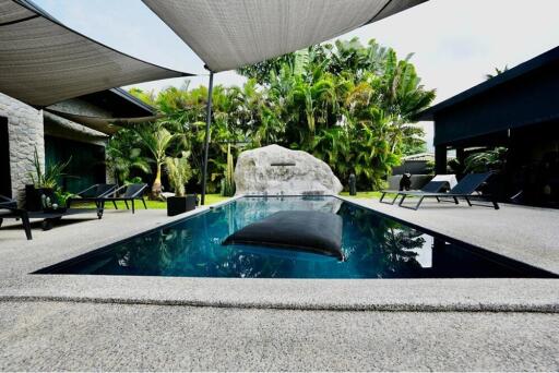 3 Bedroom Jungle pool Villa in Maenam, Koh Samui, Thailand