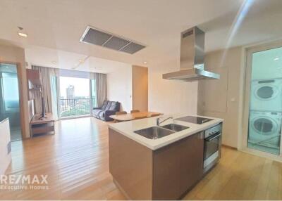 Spacious 3 Bedroom Condo Just 3 Mins Walk to BTS Thong Lo