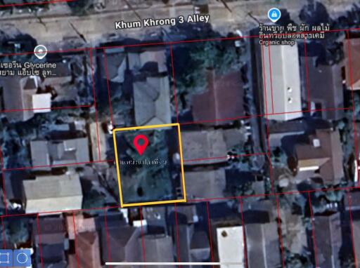 Aerial view of property and surrounding area with boundary lines