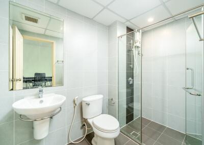 Modern bathroom with clean fixtures and glass shower