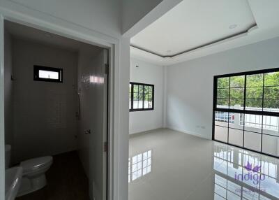 House for sale brand new single storey houses 3 bedrooms only 11 min drive to Central Festival!