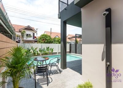 Newly renovated Pool villa with 2/3 Bedroom 3 Bathroom pool villa for sale at Koolpunt 9 , Hang dong, Chiang Mai