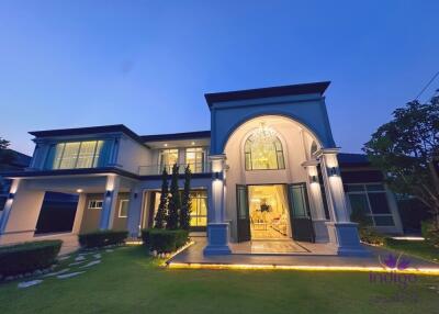 House for sale 5 bedroom at Serene lake Mantana , Mae Hia ,Muang ,Chiang Mai