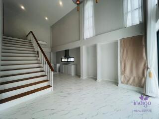 5 Bedroom newly renovated home for sale at World Club Land in Hangdong, Chiang Mai