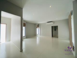 5 Bedroom newly renovated home for sale at World Club Land in Hangdong, Chiang Mai