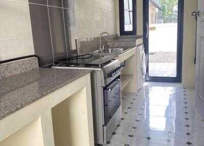 Beautiful 3 bedroom house for rent in Kankanok 1, San Kamphaeng, Chiang Mai. 15min to Varee School.