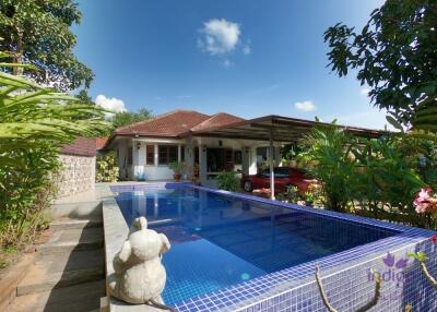 Lovely single storey home with a private swimming pool in a peaceful neighbourhood in Sansai Luang, Sansai, Chiang Mai