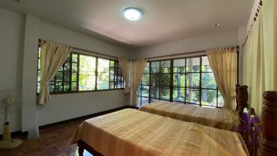 Large property for sale in Nong Han, Sansai. Ideal for develpment as a retirement home, resort or restaurant.