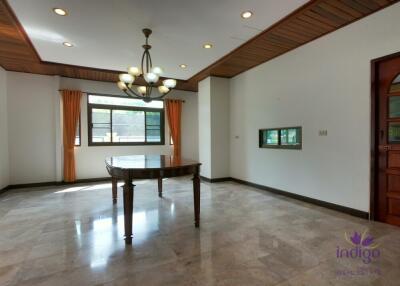 House for sale 6 bedroom with Land size 437 sqw at Moobaan Lanna ville , Sanphisuea ,Chiang Mai