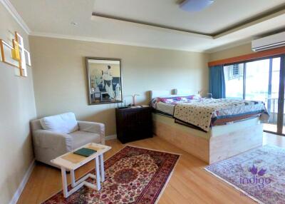 Beautiful and spacious 82 sqm condo in a great location just south of Chiang Mai city