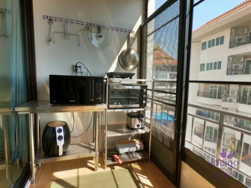 Beautiful and spacious 82 sqm condo in a great location just south of Chiang Mai city