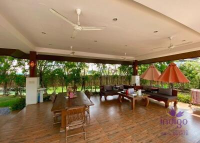 4 Bedroom Pool Villa for Sale in Mae Rim All teak style decoration,10-minute drive from Maesa Elephant Camp and Tiger Kingdom