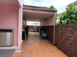 Lovely 3 bedroom  home for sale in a family friendly gated community only 12 min to Central Festival