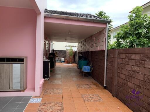 Lovely 3 bedroom  home for sale in a family friendly gated community only 12 min to Central Festival