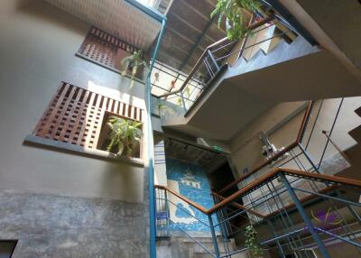 Guest house / boutique hotel for sale in a busy location in Santitham area, Chiang Mai city.