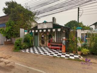 Great property with a house and a  restaurant business on the premises close to Big C Supercenter Hangdong, Chiang Mai