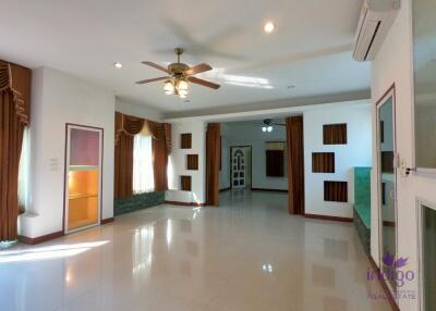 House for sale 5 bedroom unfurnished at Emperror2 near Meechock Plaza ,Faham ,Muang ,Chiangmai