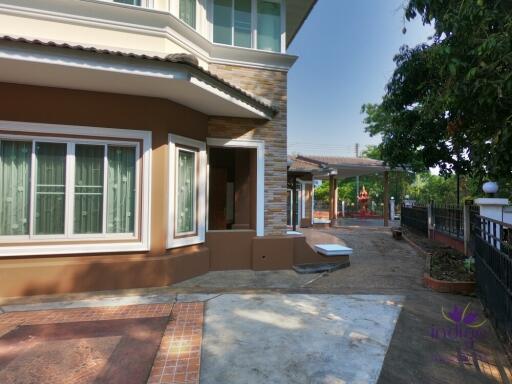 House for sale 5 bedroom unfurnished at Emperror2 near Meechock Plaza ,Faham ,Muang ,Chiangmai