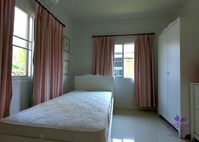 Charming 2 bedroom furnished home for sale in Ornsirin 14, Paphai, Sansai, Chiang Mai