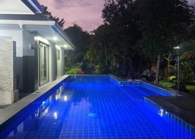 Superb property on a large 1 rai 14 wah plot of land and has a wonderful garden, private pool and entertaining sala.  Moo Baan Wangtan , Chiang Mai