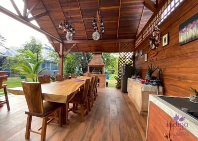 Superb property on a large 1 rai 14 wah plot of land and has a wonderful garden, private pool and entertaining sala.  Moo Baan Wangtan , Chiang Mai