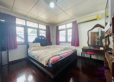 House for sale 3 bedroom 3 bathroom Watgate Chiangmai